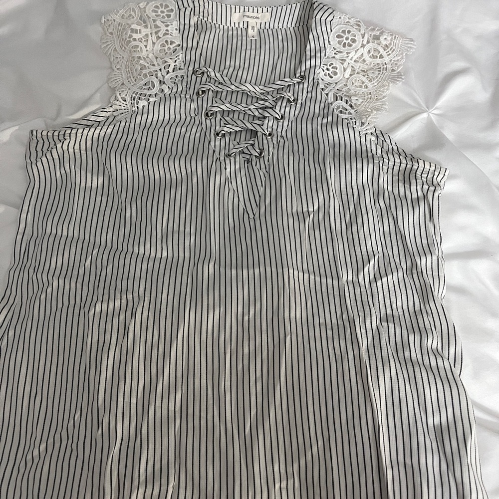 Sleeveless striped top